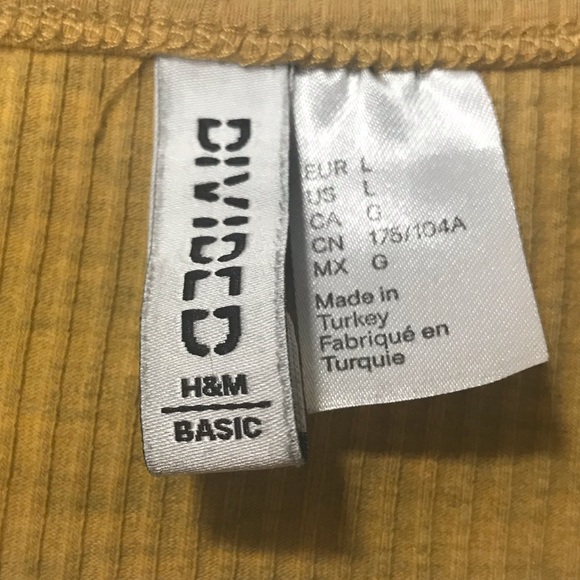 DIVIDED H&M Longsleeve Crop Top - Picture 2 of 3